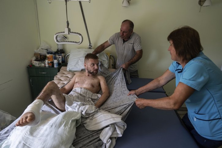 En Ukraine, on estime à plusieurs dizaines de milliers le nombre d’amputés et de blessés, sans compter les traumatismes psychiques. © Keystone